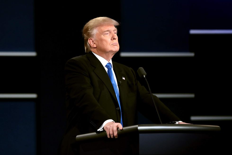 Trump lashes out at House Freedom Caucus for 'saving' Planned Parenthood, Obamacare