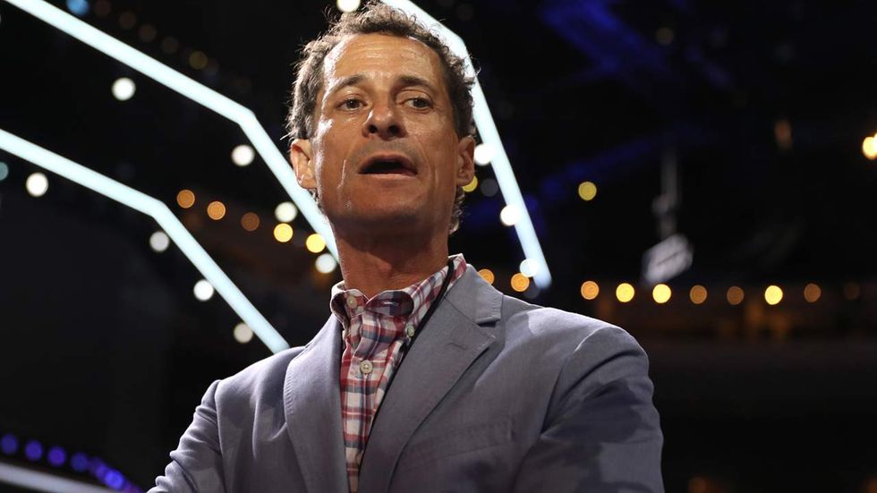 Disturbing new report about top Clinton aide Huma Abedin and Anthony Weiner