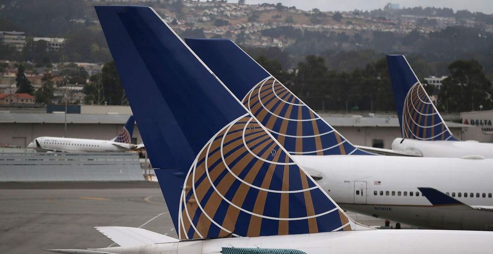 United Airlines bars teens from flight for failure to meet 'dress code;' social media erupts