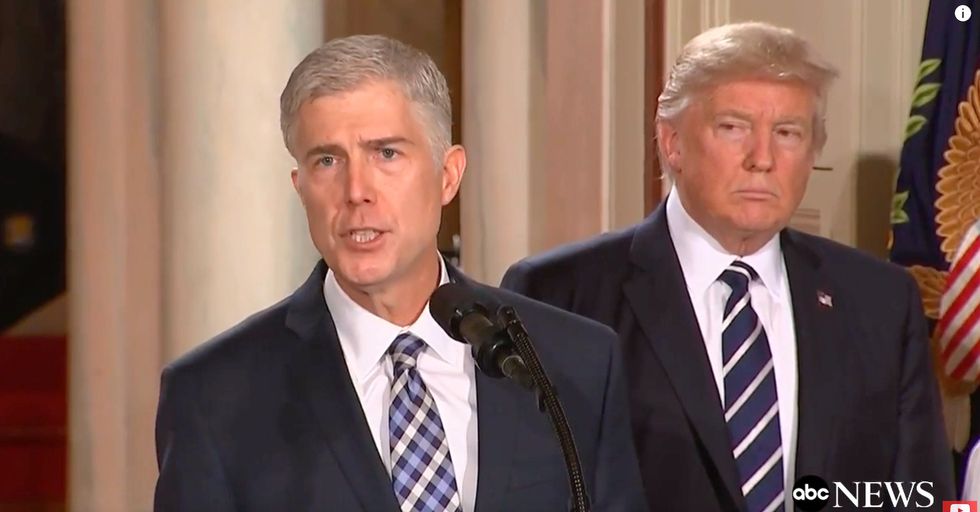 Trump backs 'nuclear option' if Dems deny SCOTUS pick