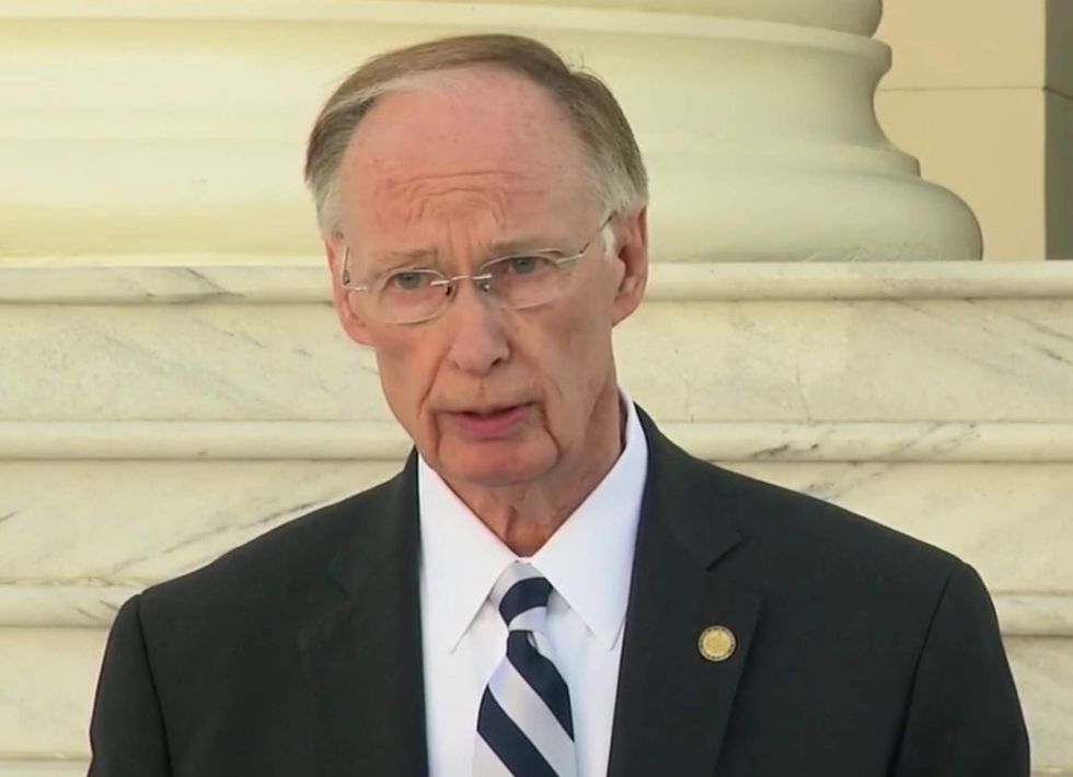 Alabama governor resigns amid sex scandal