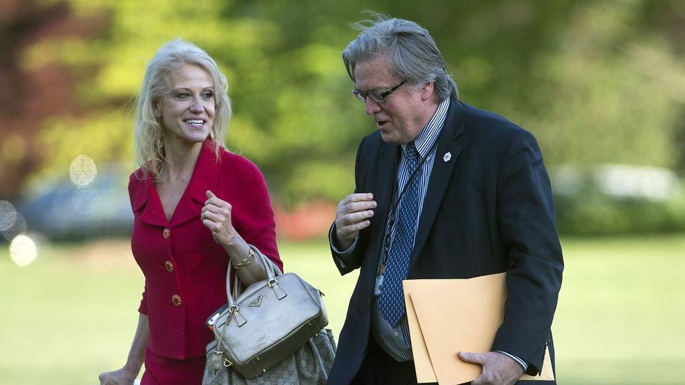 Is Steve Bannon giving legitimate scoops to fake news sites?