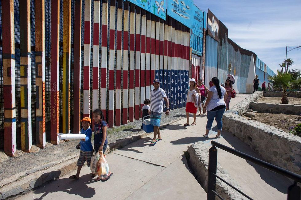 Poll: Trump's border wall faces serious opposition — from Texans
