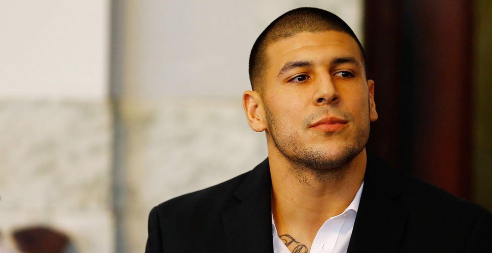 Report: Aaron Hernandez found with ‘John 3:16’ written on his forehead, open Bible in his cell