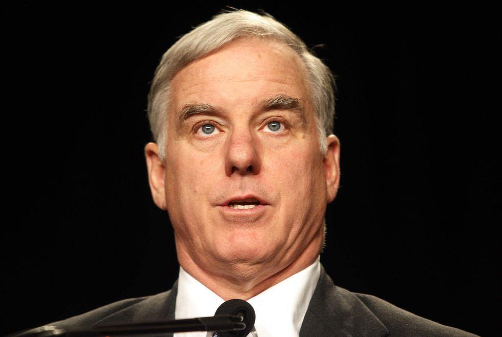 Howard Dean doubles down on 'hate speech isn't protected' claims — then it backfires big time