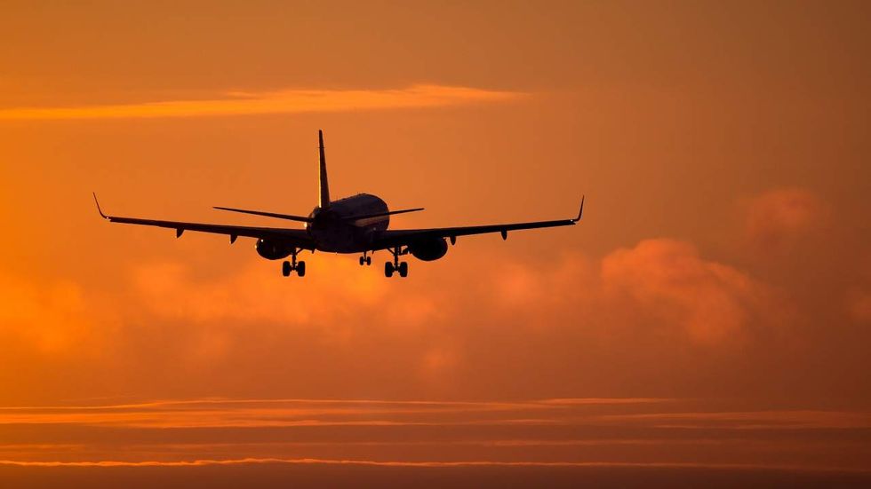 As airlines become more aggressive, passengers stand up for each other