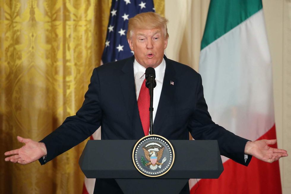 Psychiatry experts claim that Trump is unfit for presidency due to 'dangerous mental illness