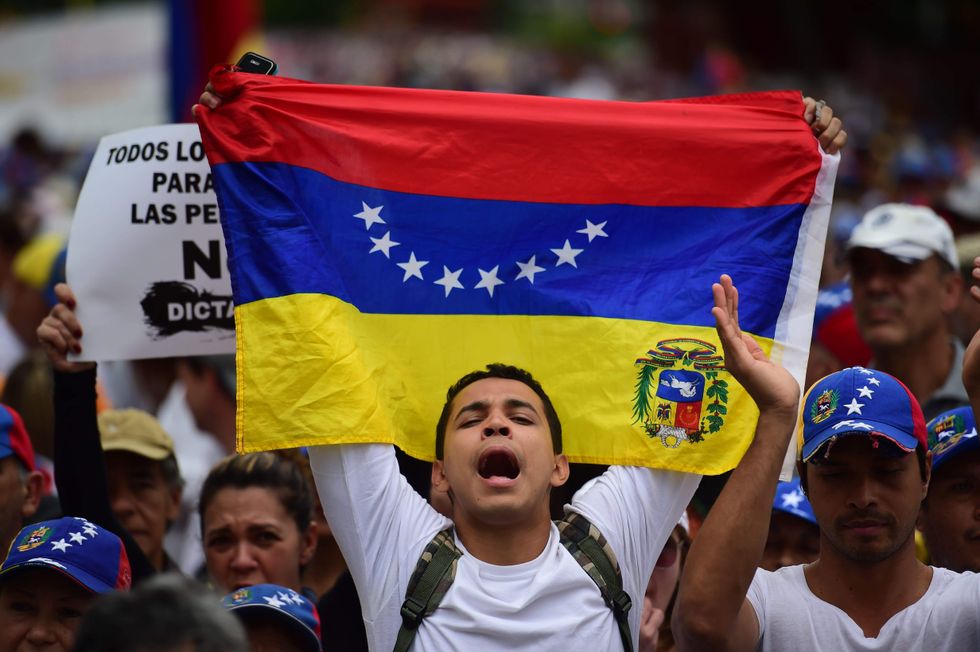 Venezuela hikes minimum wage for the third time amid civil unrest