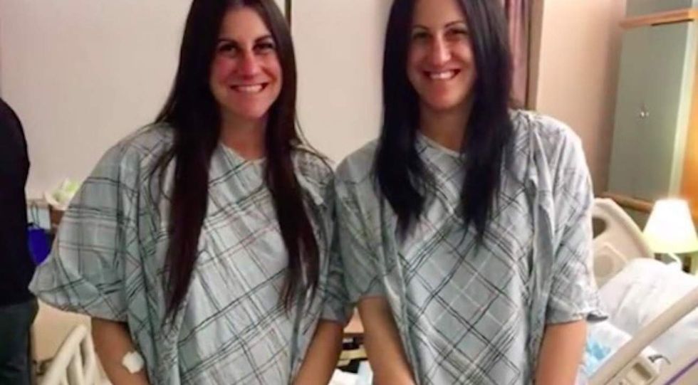 Twin sisters give birth on the same day, in the same hospital