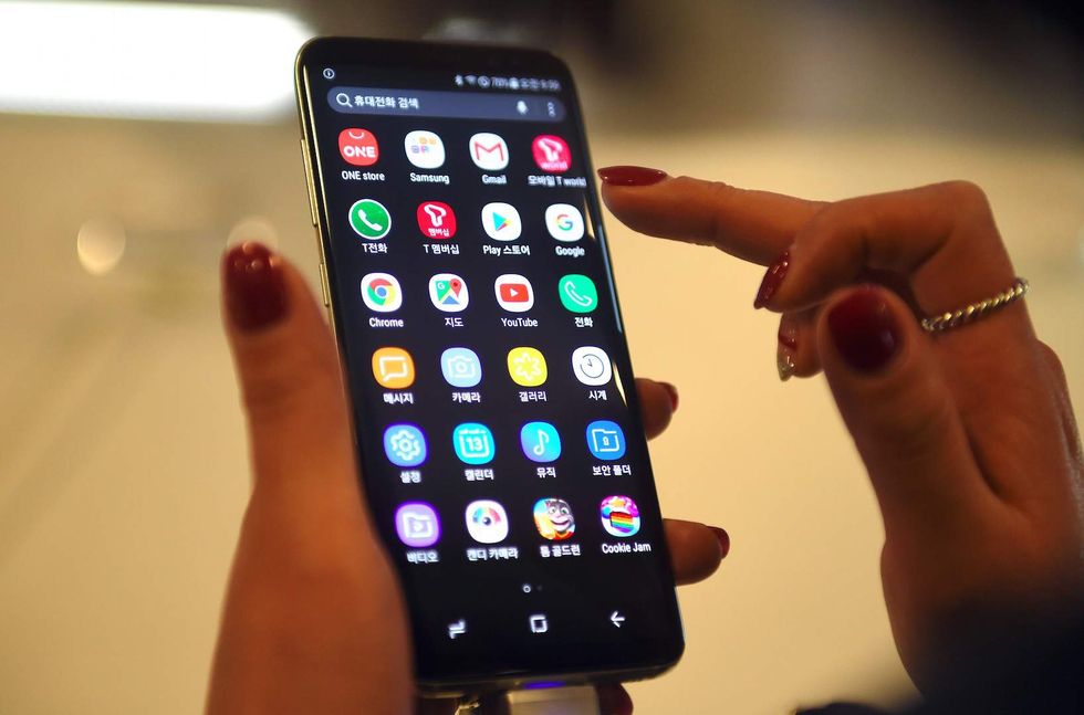 NC students arrested for tricking high school teacher into sending nude photos of himself