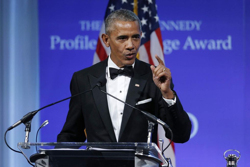 After accepting ‘courage’ award, Obama takes veiled shot at Republicans for Obamacare repeal