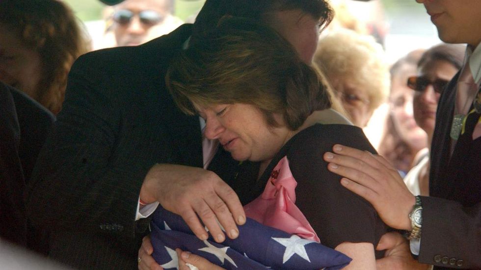 Vietnam veteran treated despicably by funeral home -- because they hadn't been paid