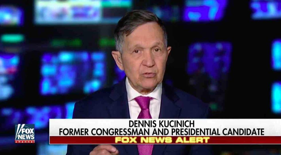 Former Democratic congressman stuns Hannity's audience by defending Trump from 'deep state' attacks