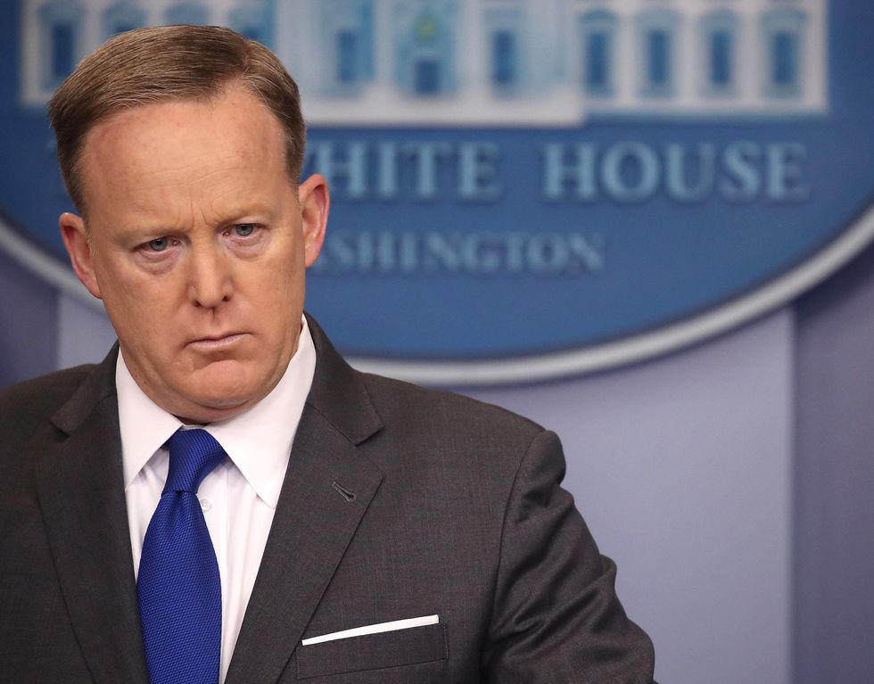 Mainstream media spreads fake news about Trump in Italy — then Sean Spicer sets the record straight