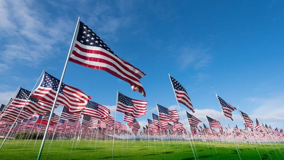 Listen to these unbelievable explanations of Memorial Day and US history