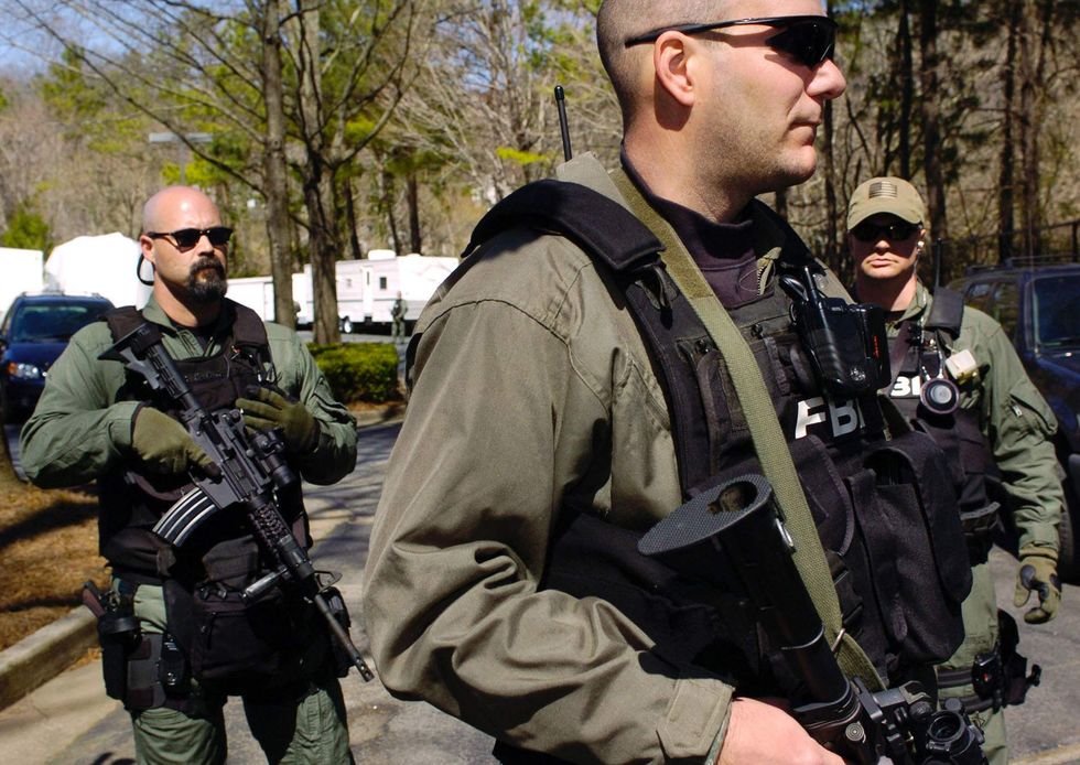 Breaking: FBI catches a leaker - here's how they did it