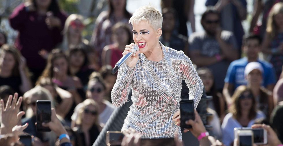 Katy Perry’s father, an evangelist, is asking people to pray for his daughter