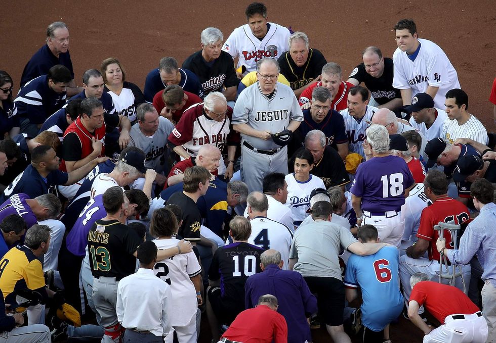 Democrats and Republicans unite in a touching dedication to Steve Scalise