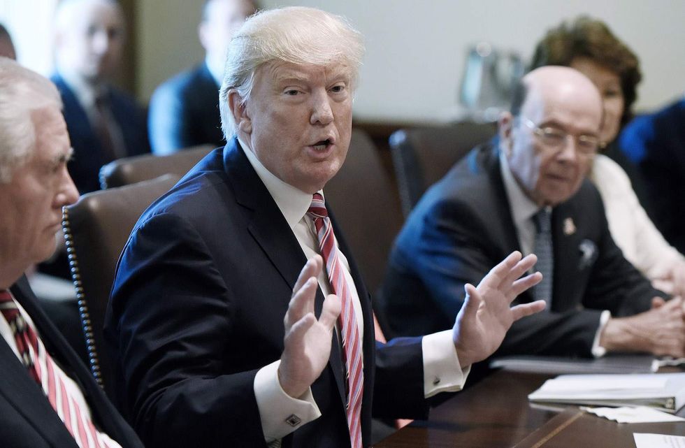 Trump apparently confirms he is personally under investigation