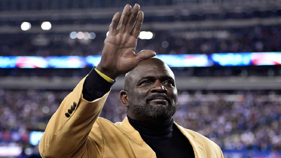 NFL star with a prior record pleads guilty to DUI and hitting a cop car -- gets a light sentence