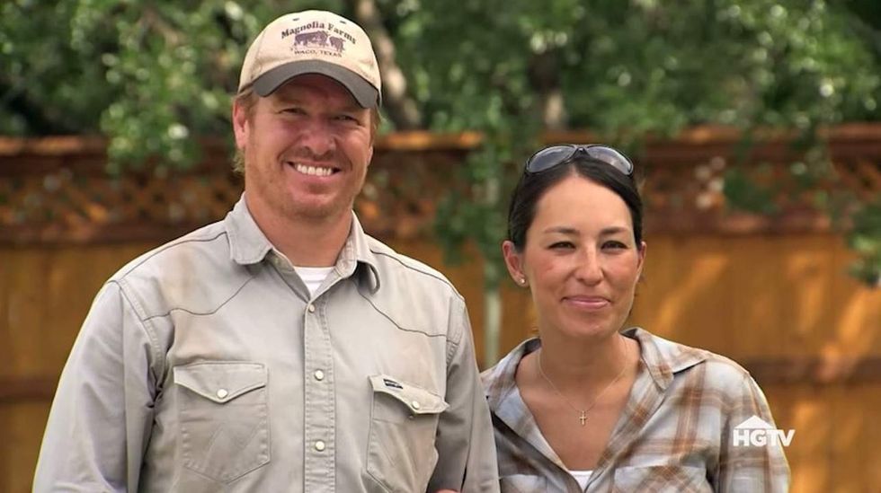 How ‘Fixer Upper’ stars Chip and Joanna Gaines are helping an injured firefighter