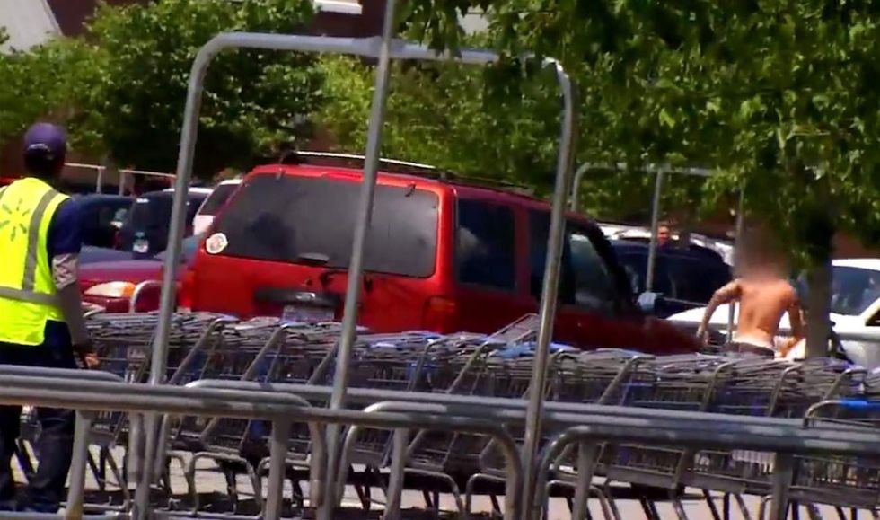 Pregnant driver runs over alleged purse thief: 'I was not going to let him get away with it