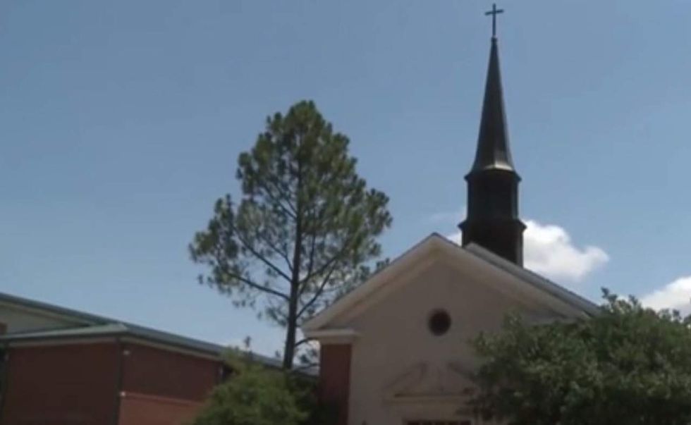College reverses course, won't remove cross atop 60-year-old chapel after complaint—at least not yet