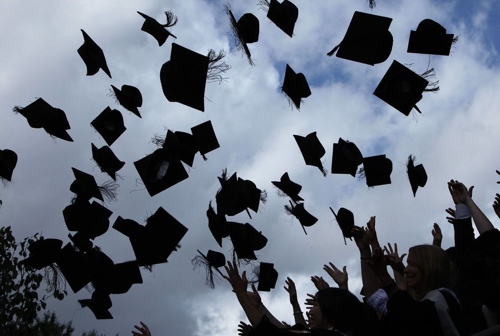 Mother sues school for forcing black daughter to share valedictorian honors with white student