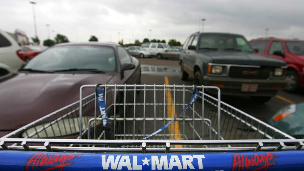 Caught on video: Pregnant woman ran over man in Walmart parking lot – here’s why
