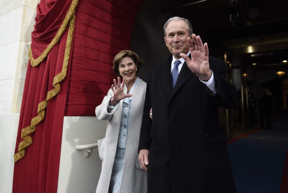 George W. Bush surprises diners at a Texas restaurant: ‘It was like everyone’s grandpa walked in’