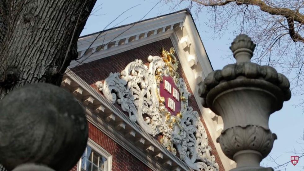 Harvard proposes total ban on clubs in order to be more inclusive