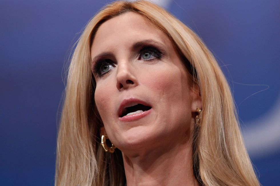 Ann Coulter obliterates Delta Airlines in viral tweet-storm after being booted from seat
