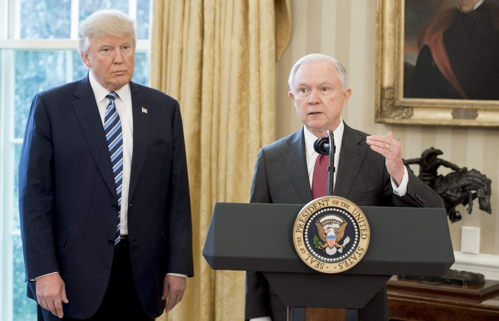 This one word from Trump is making people think Jeff Sessions is on the way out