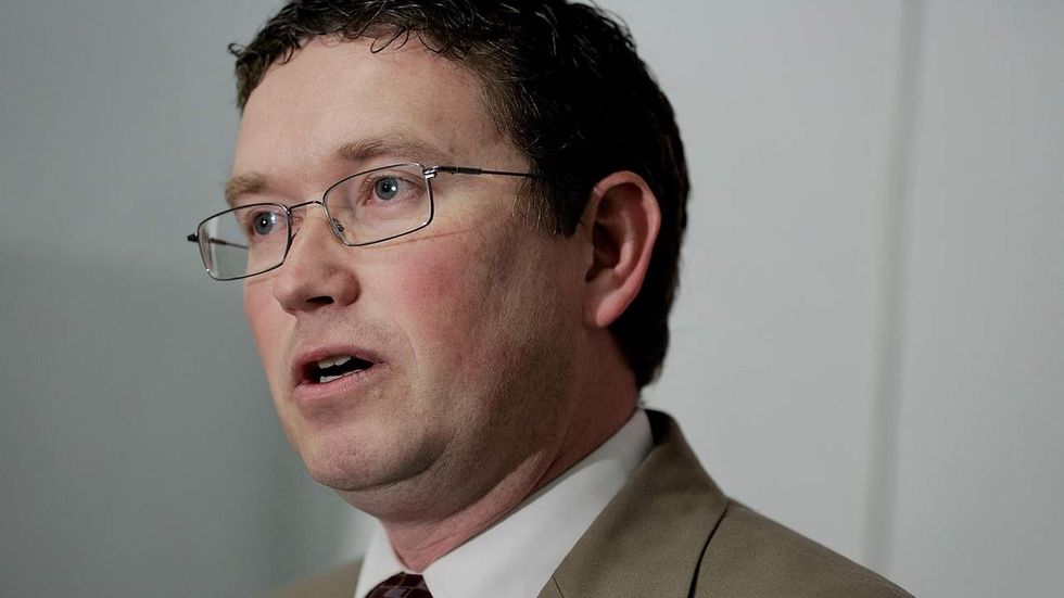 Congressman describes himself as 'transpartisan,' says he is 'coming out of the cloakroom,