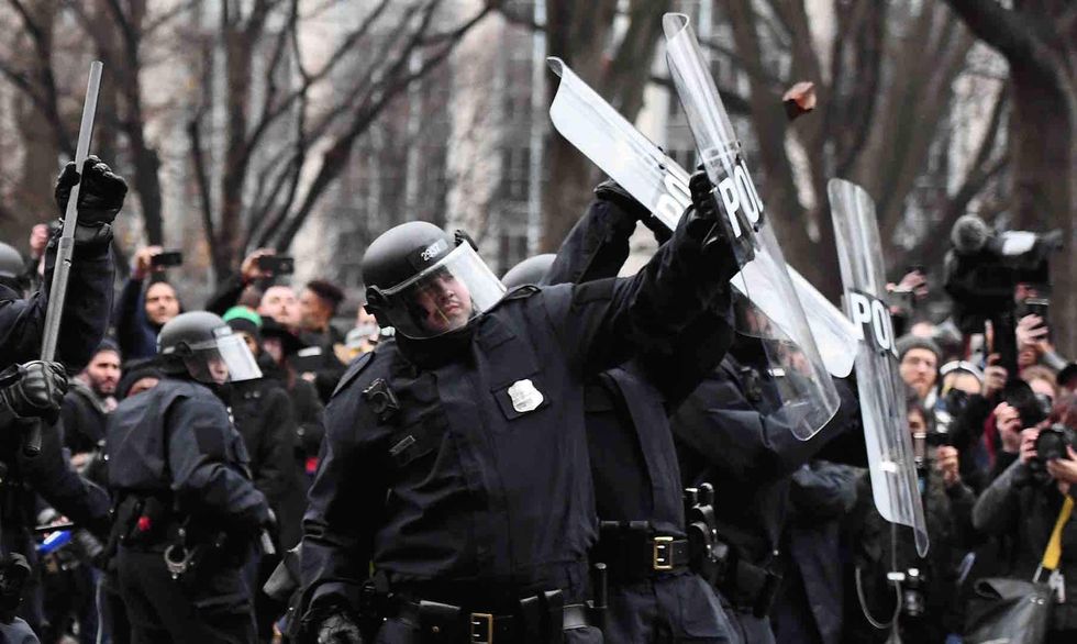 Liberal activist group claims police 'terrorized' Inauguration Day rioters