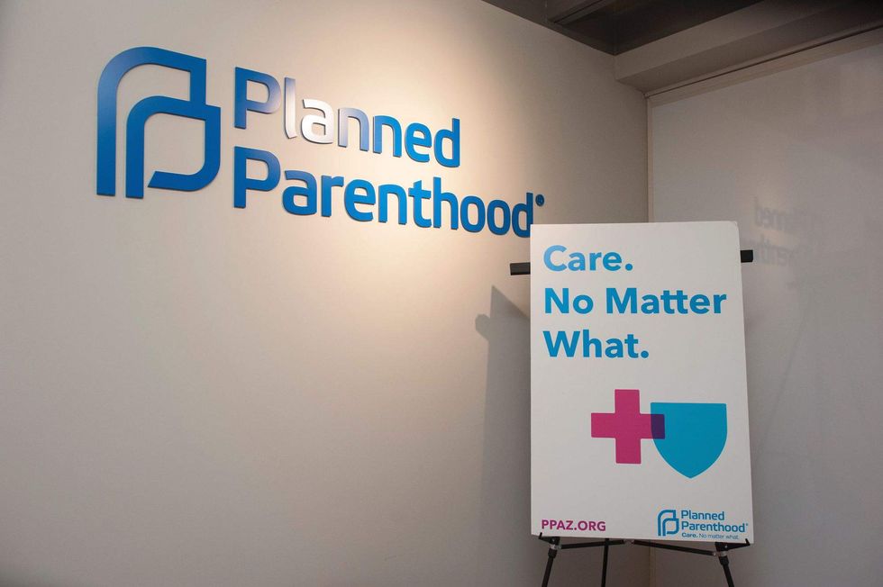 Anonymous single mom exposes behind-the-scenes details at Planned Parenthood in emotional interview
