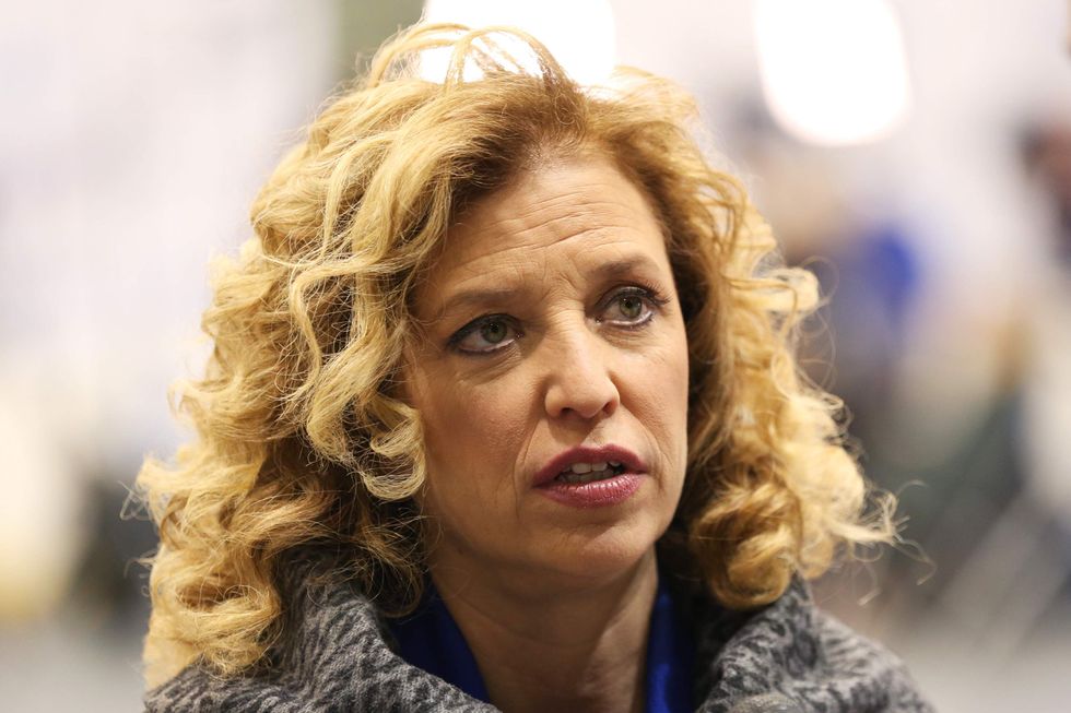 New details in Debbie Wasserman Schultz's IT staffer case should worry Democrats