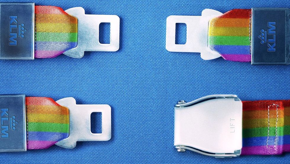 Dutch Airlines tries to tweet pro-gay message, and fails hilariously