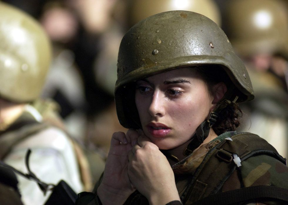 Study shows 75 percent of women fail to meet Marine combat standards