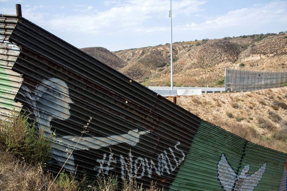 Texas protestors launch movement against Trump's border wall