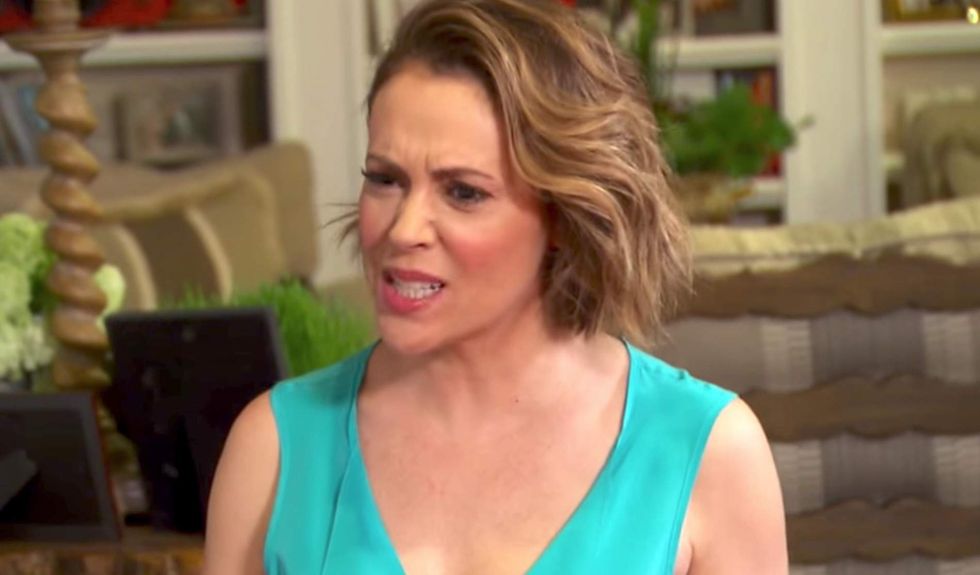 Liberal actress' poll on Trump resignation gets more than 112,000 votes — here are the results