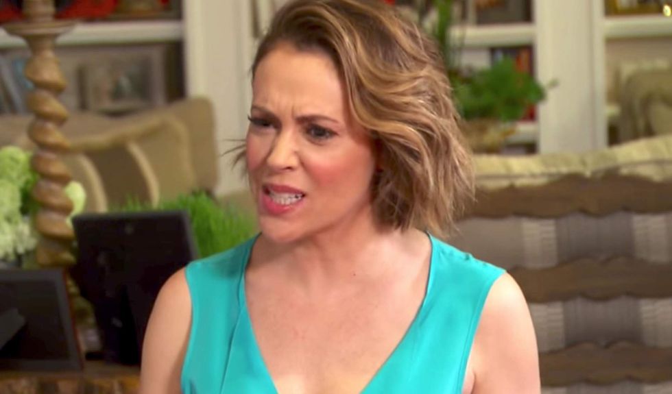Liberal actress' poll on Trump resignation gets more than 112,000 votes — here are the results