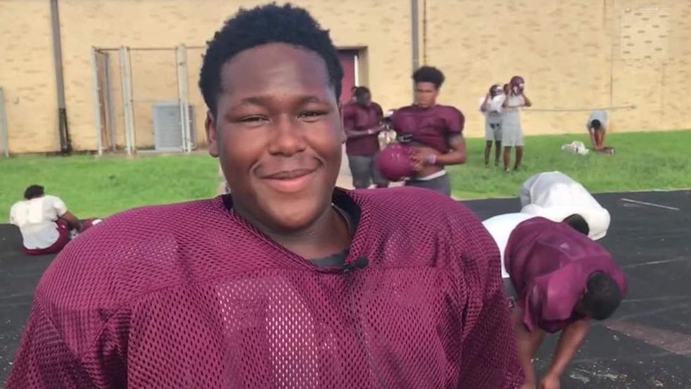 ‘You can always do the right thing’: Texas teen finds, returns $1,500 in cash