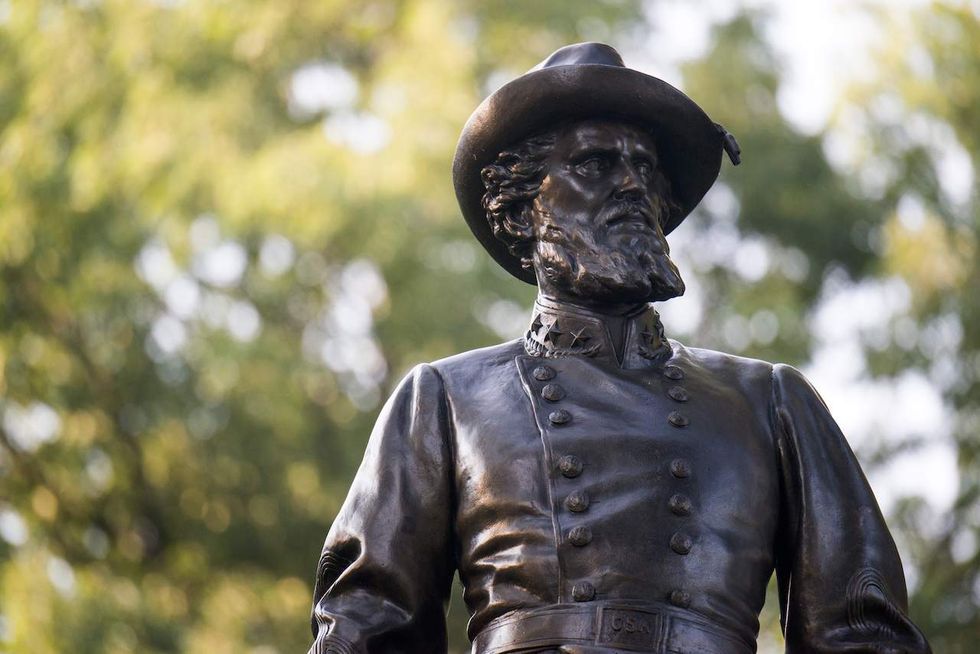 Petitions surface to have Confederate statues replaced....with celebrities?