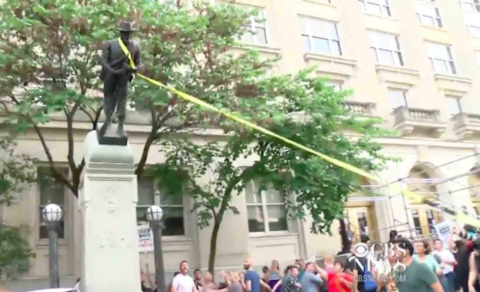 Disturbing image surfaces of students reenacting illegal confederate statue toppling