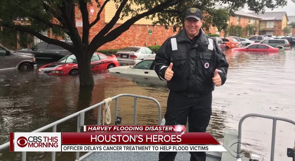 Houston police officer with stage 4 cancer helps rescue almost 1,500 people in Harvey aftermath