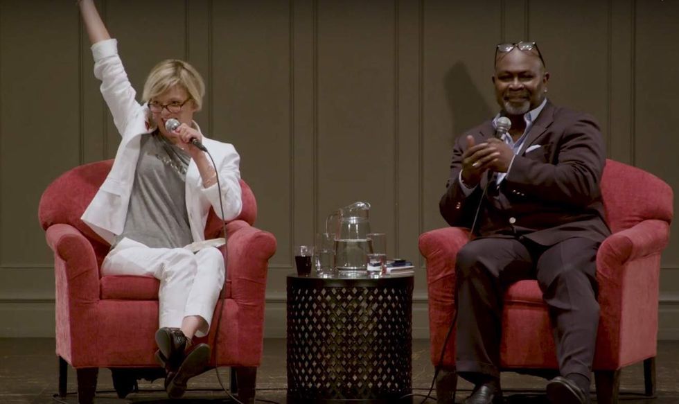 Actress declares that her 'first abortion' at age 19 was 'my best one.' And the audience loves it.
