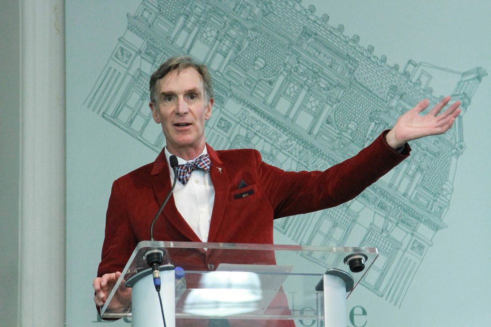 Bill Nye blames powerful hurricanes on climate change — then a real scientist shuts him down