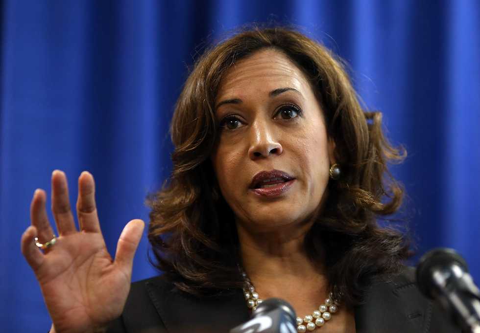 Kamala Harris shames DOJ for siding with Christian cake baker — then Twitter hits back with truth