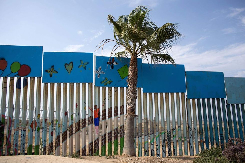 Trump administration open to DACA bill that does not include border wall funding